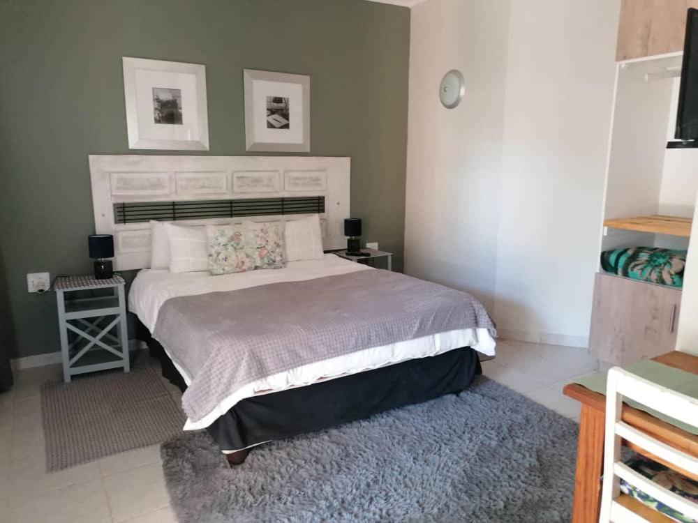 Travel North Guesthouse Τσουμέμπ Εξωτερικό φωτογραφία