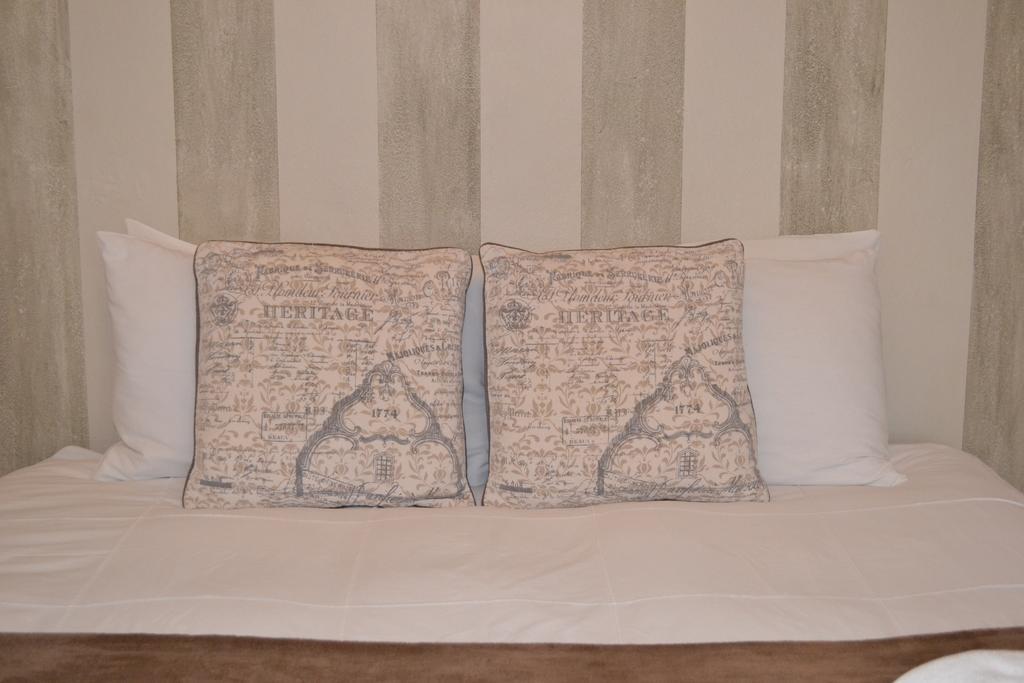 Travel North Guesthouse Τσουμέμπ Εξωτερικό φωτογραφία