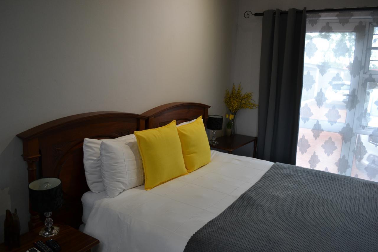 Travel North Guesthouse Τσουμέμπ Εξωτερικό φωτογραφία